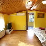 Parenzana Mirni Koticek Star - Parenzana Haven Hideaway Star إيزولا